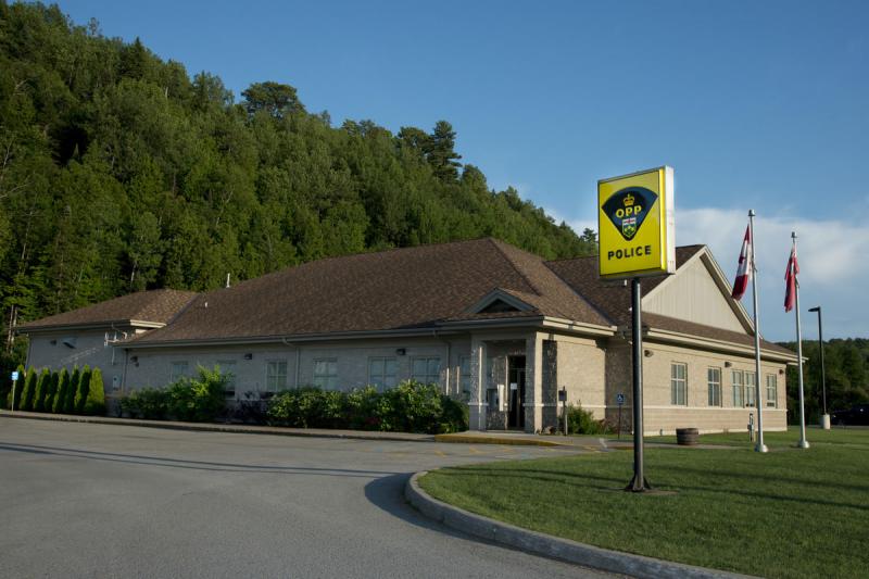 Image of Haliburton Highlands OPP detachment building located in Minden.